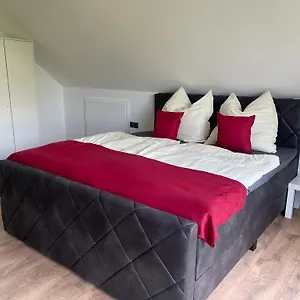 Apartment Marsel Ferienwohnung, Schwanfeld