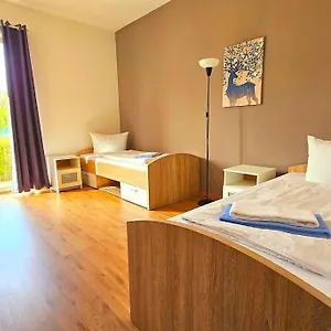 Apartment Number 2, Oberschleißheim